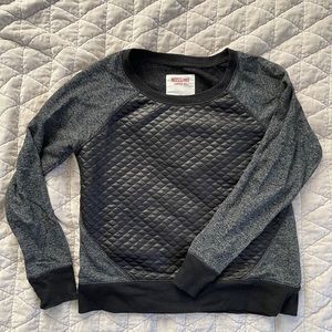 Mossimo Supply Co crewneck sweater M